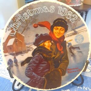 Knowles Christmas plate